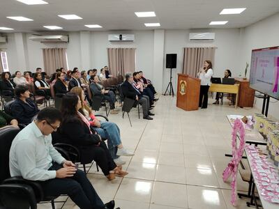 Presentan proyecto para apoyar la lucha contra el cáncer de mama en Itapúa