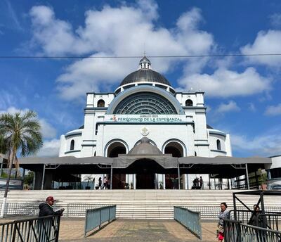 La Basílica de Caacupé se moderniza para facilitar las donaciones de los fieles.