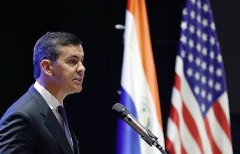 El presidente Santiago Peña promulgó la ley que aprueba el memorando de entendimiento con Estados Unidos para la compra de equipos y servicios de defensa.