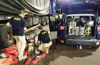 Los paquetes de drogas que fueron hallados en medio de la carga de arroz.