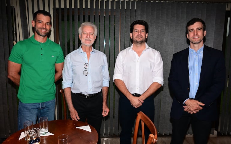 Giovani Fiorio Carrizosa, Camilo Carrizosa, Alan Carrizosa y Camilo José Carrizosa.