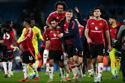 Manchester United remontó de gran forma ante el Manchester City en la Premier League