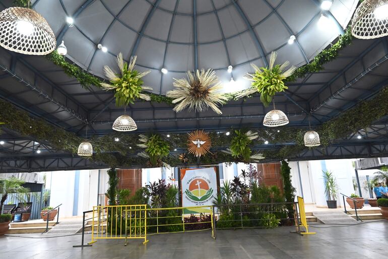 Sencillo, pero hermoso altar.