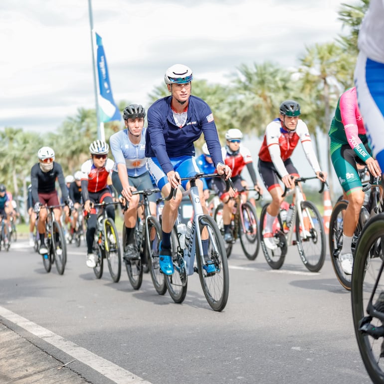 La prueba de ciclismo sabatina, correspondiente al Triathlon de la Copa Regional.