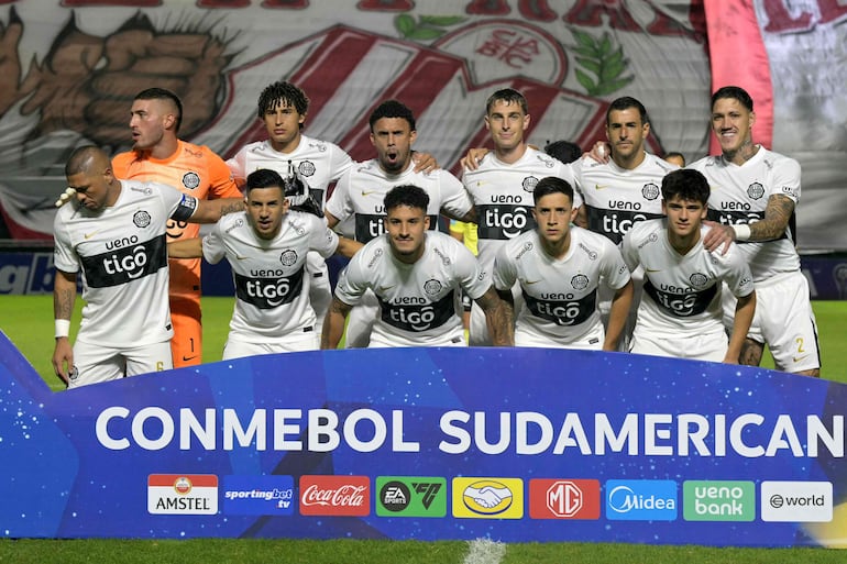 Cómo queda el Grupo G de la Sudamericana con el triunfo de Olimpia sobre Barracas Central
