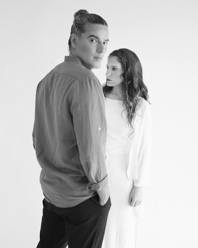 El dúo Per Se celebrará esta noche el lanzamiento de su EP llamado “Motus”.