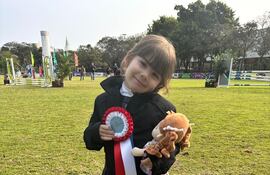 Fracesca Cubecino saltará en el "Interescuela", en el RC4.