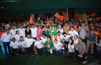 Lanzamiento de precandidatos del acuerdo Guaraní Hayes, con Miguel Prieto, Esperanza Martínez y otros.