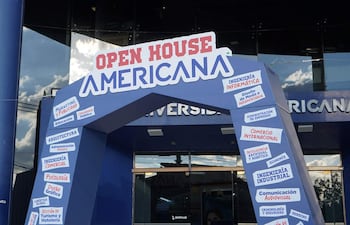 La Universidad Americana realiza una nueva edición de su "Open House" para jóvenes que culminan el colegio y sus familias.