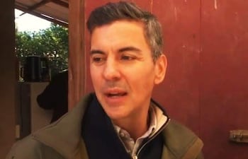 El presidente Santiago Peña, en el distrito de La Colmena.
