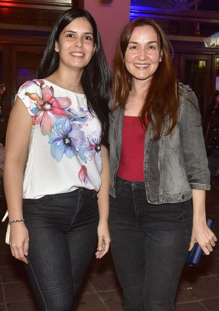 Evelyn Calderón y Evelyn Fernández.