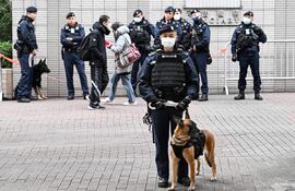 Policía en Hong Kong