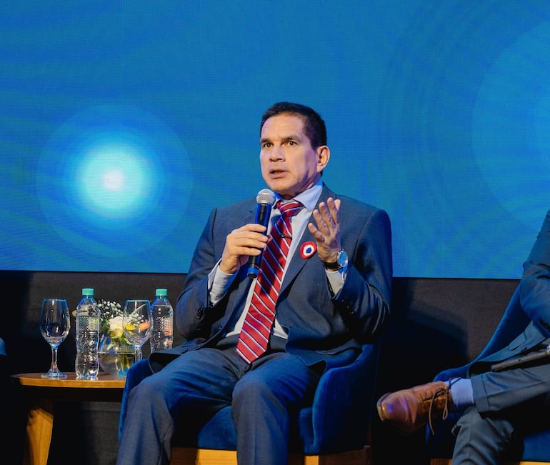 El ministro de Urbanismo, Vivienda y Hábitat, Juan Carlos Baruja.