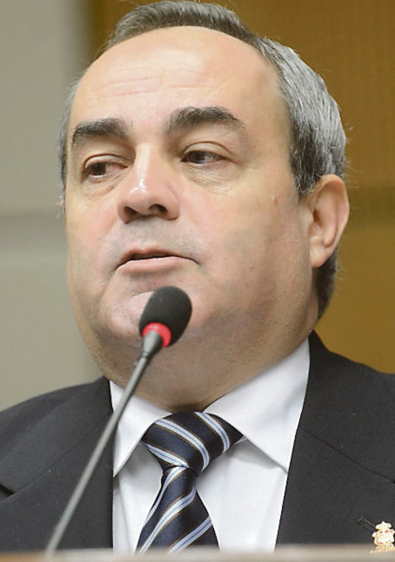 Dr. Agustín Lovera Cañete.