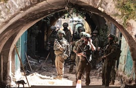 Soldados israelíes patrullan en Nablus, en Cisjordania ocupada.
