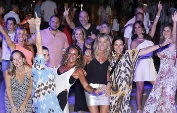 La fiesta de elección de reinas del Lago y del Club Náutico San Bernardino será esta noche a partir de las 22:00. Foto de archivo de una edición anterior.