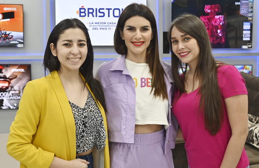 Natalia Riquelme, Amparo Velázquez y Blanca Chena.