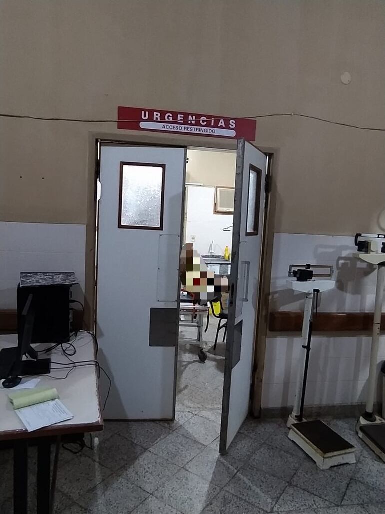 El capataz herido Digno Emérito González Ledesma fue asistido primero en el Centro de Salud de Mbuyapey, pero su deceso se confirmó en el Hospital Regional de Paraguarí.