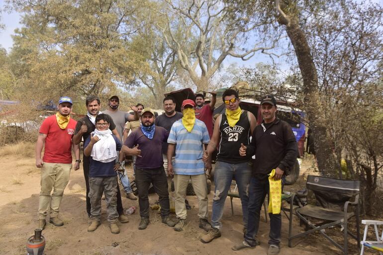 Los aficionados en los tramos de la Etapa 2 del Transchaco Rally 2023.