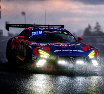 Max Verstappen pilotó parte de la noche en las 24 Horas de Nürburgring.