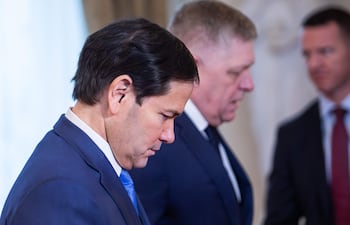 El secretario de Estado de EE.UU. se ha reunido este domingo en Bratislava con el primer ministro de Eslovaquia, el populista Robert Fico.