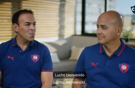 Blas Reguera (i) anunció a Luis Ortega como candidato a vicepresidente de Cerro Porteño por el Movimiento Cerro Primero para las elecciones de enero de 2026.