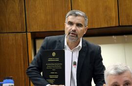 Edgar Acosta foto prensa diputados