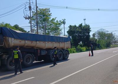 Desde hoy habrá restricciones para camiones pesados y bicicletas en la ruta PY02.