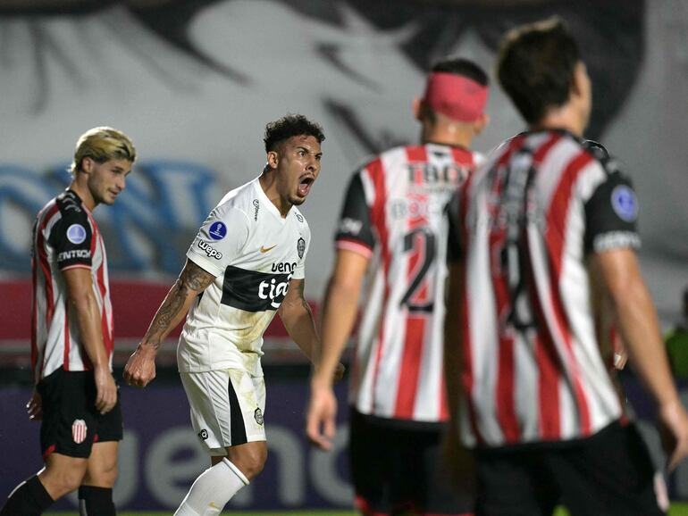 Fernando Cardozo y la razón por la que festejó el gol en la cara de Tobio