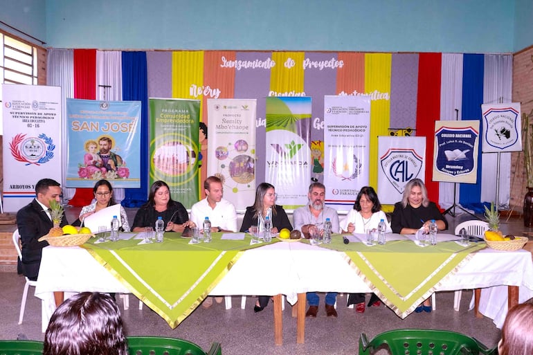 Ñemity Mbo’ehaópe: 30 becados se capacitarán en producción agroecológica y huertas escolares