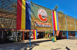 Aniversario de Encarnación 411