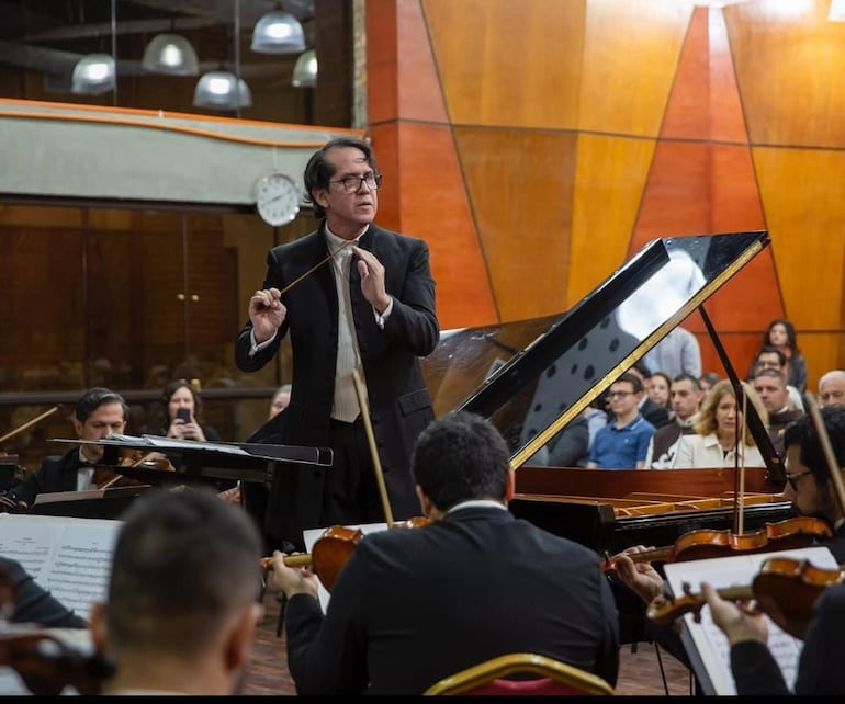 El maestro Diego Sánchez Haase.