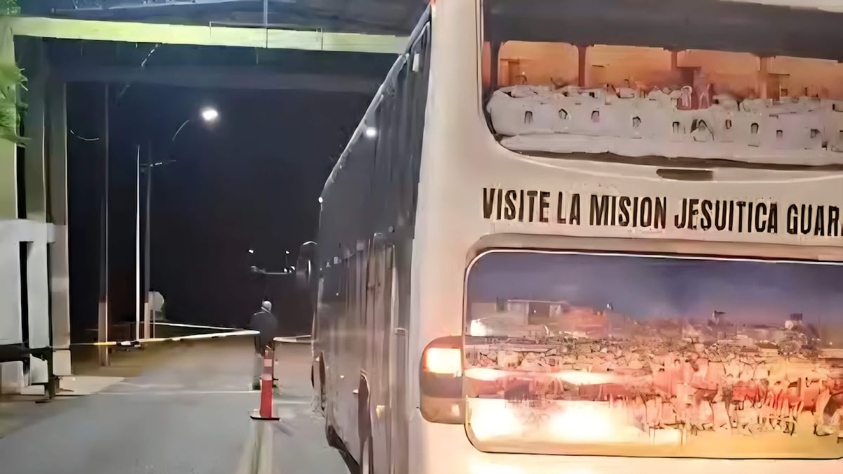 Video: reclaman que EBY frustra viaje deportivo de estudiantes de comunidades carenciadas de San Cosme y Damián Video: reclaman que EBY frustra viaje deportivo de estudiantes de comunidades carenciadas de San Cosme y Damián