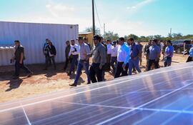 Ampliarán el sistema de generación con  130 paneles solares.