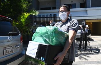 Al inicio de este año, la fiscala María Estefanía González allanó la oficina de Conajzar para incautar documentos y computadoras.