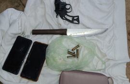 Evidencias incautadas durante el allanamiento.