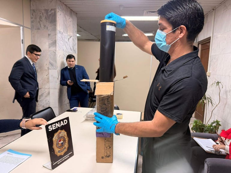 Detectan marihuana dentro de cartuchos de impresora que llegaron de EE.UU.