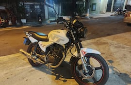 Esta motocicleta fue recuperada por la Policía Nacional gracias a que contaba con sistema GPS.