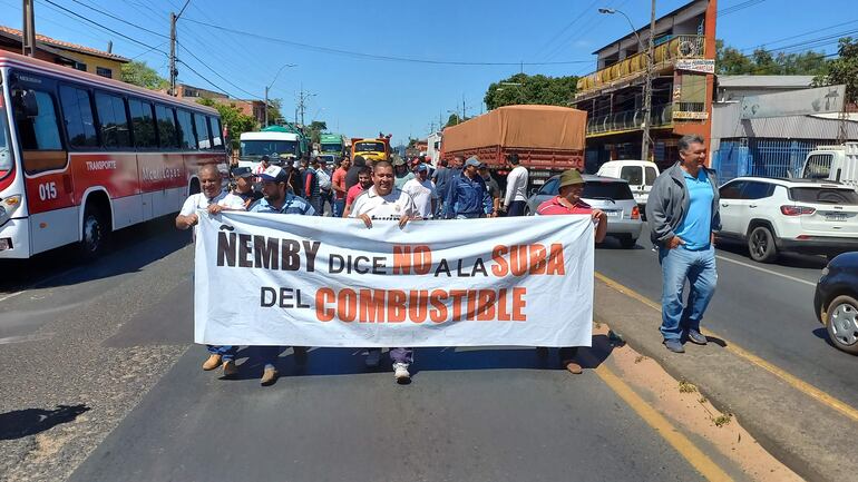 Empresarios cuestionan que el plan de subsidiar el combustible se de en plena época electoral.