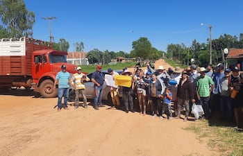 Pobladores de la comunidad de Yatebo se movilizan para exigir reparación de caminos
