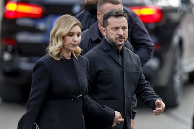 El presidente de Ucrania, Volodímir Zelenski, y la primera dama, Olena Zelenska, se retiran del funeral del rey Harald V de Noruega. EFE/EPA/Christoffer Andersen.