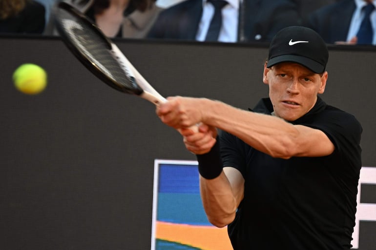Sinner es el segundo jugador de la historia, después de Novak Djokovic, en conquistar los nueve Masters 1000 del calendario en menos de tres años