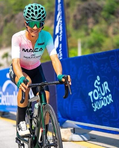 Agua Marina Espínola (31/3/1996) compite en El Salvador.