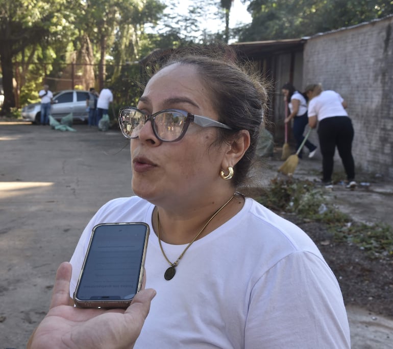 Lourdes Ucedo, directora de la Estación de Buses de Asunción (EBA), hoy viernes 27 de marzo de 2026.