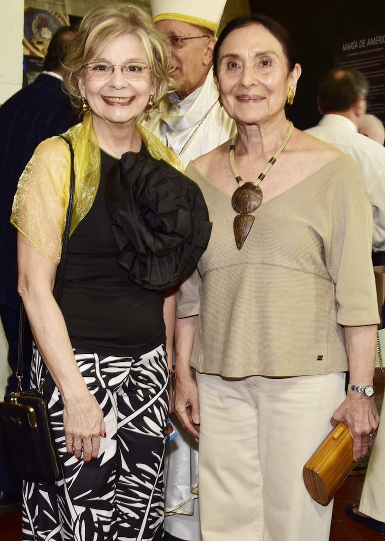 Ana Martini y Beatriz Krasniansky.