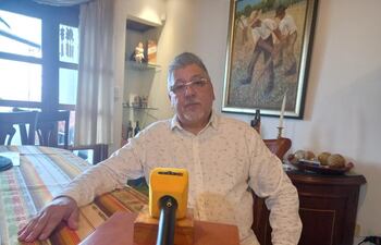 Victorio Oxilia, investigador de la UNA.