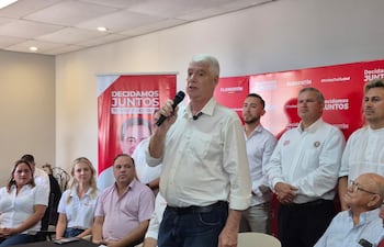 Wiens afirma que Honor Colorado es un “modelo político que se enquistó y secuestró el partido”