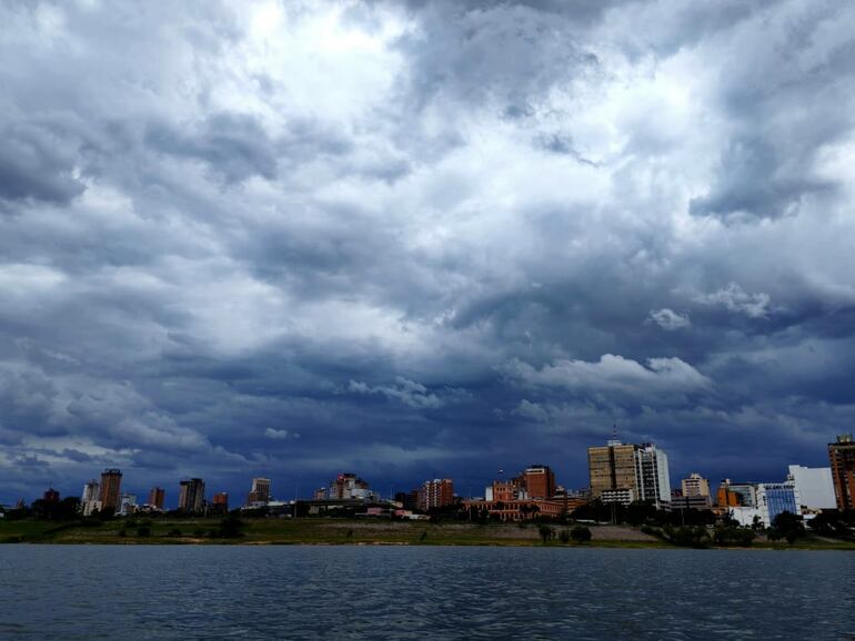 El temporal llegó después del evento afortunadamente.