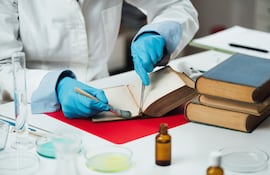 Reparación de libros.