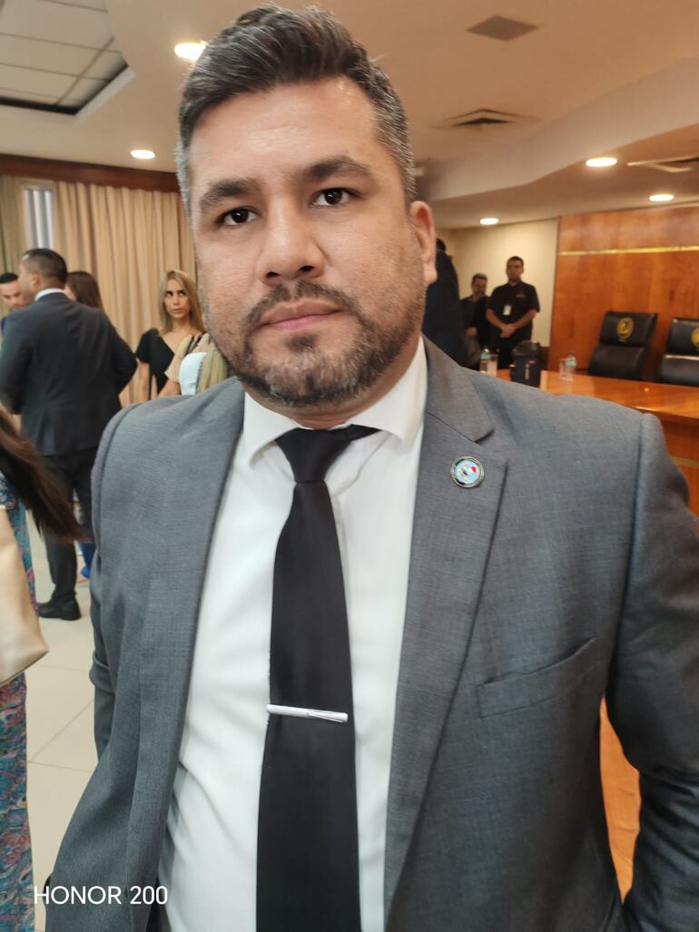 El abogado Adrián Arévalos, presidente de la Asociación de Defensores Públicos del Paraguay.